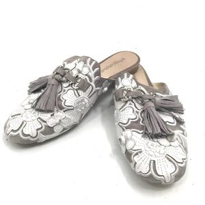 Revolve JEFFREY CAMPBELL Leather Tassled
Floral Slides Mules Size 7.5